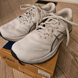 ASICS Women's Platimum Gel-Nimbus 23 Running Shoes